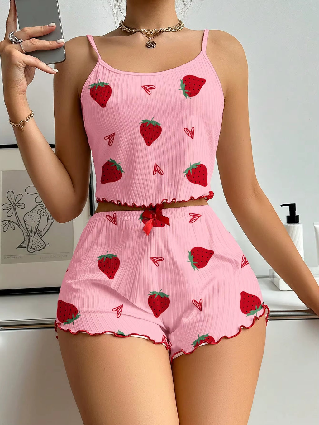 Summer Sleepwear Women Heart Print Relaxed Fit Pajama Set round Neck Backless Crop Cami Top and Shorts Set Loungewear